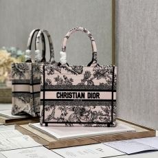 Christian Dior Shopping Bags